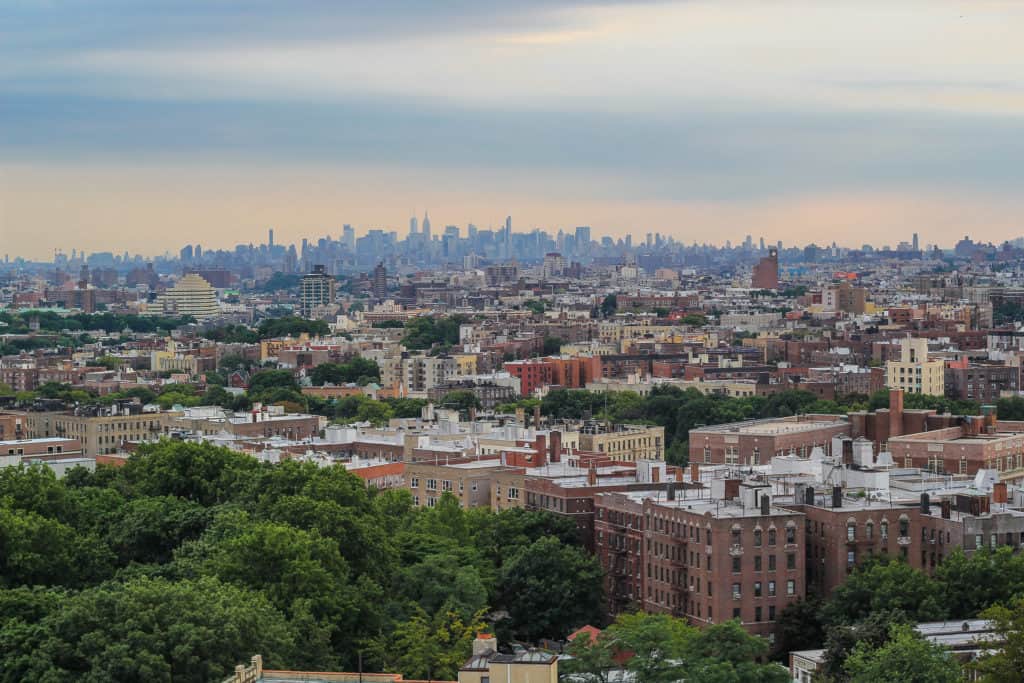 16 Bronx Neighborhoods Explained - Metropolis Moving