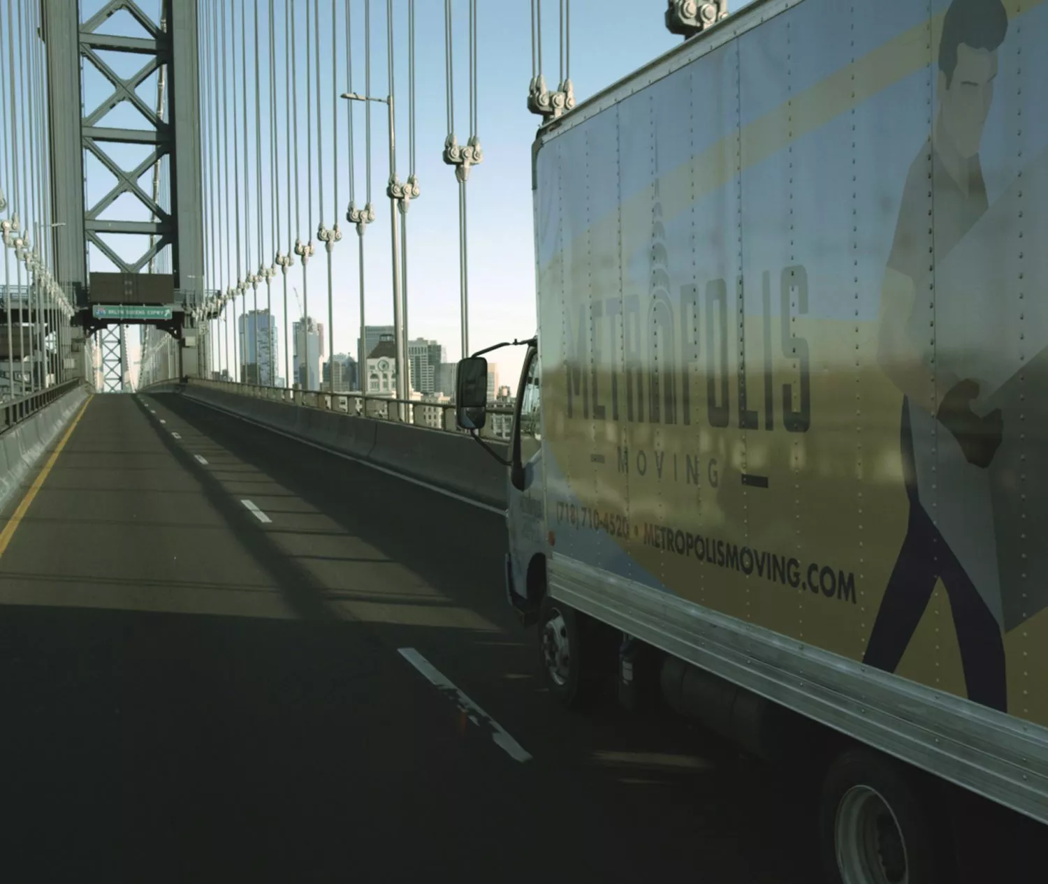 NYC moving truck Manhattan bridge