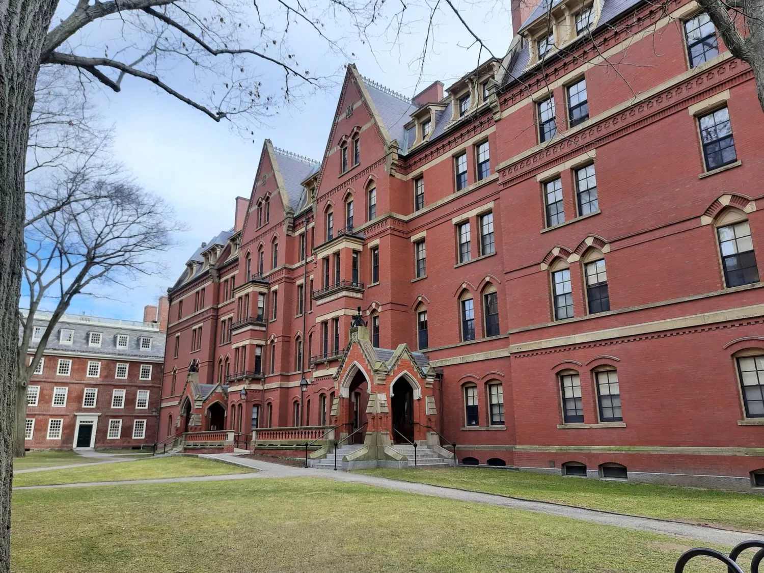 Benefits of Moving from NYC to Boston